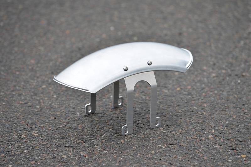 Front Fender R18